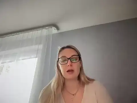 NikexPretty online show from November 30, 10:49 am