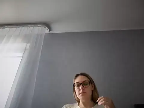 NikexPretty online show from April 27, 7:50 am