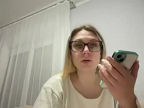 NikexPretty online show from April 3, 6:36 pm