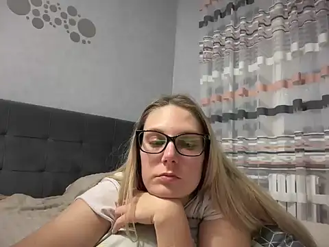 NikexPretty online show from October 4, 6:09 pm