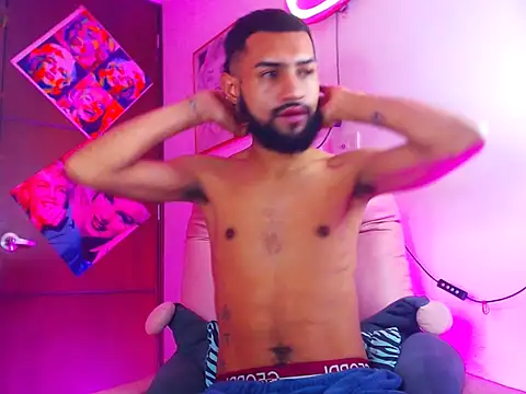 Snapshot of boybunnyerotic chatting on October 28, 3:11 pm boybunnyerotic online show from October 28, 3:11 pm