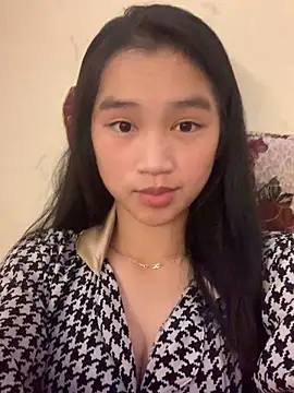 -Lie-06 online show from September 27, 12:33 pm