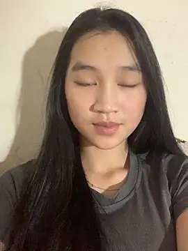 -Lie-06 online show from October 18, 1:13 pm