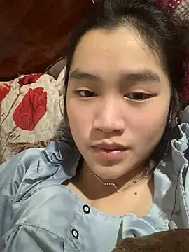 -Lie-06 online show from February 8, 5:43 pm