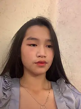 -Lie-06 online show from October 4, 2:29 pm