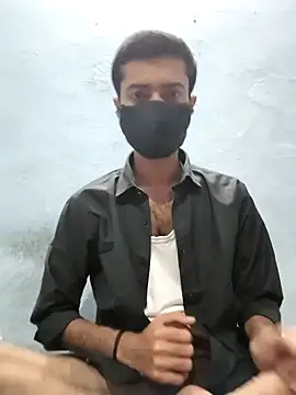 GirlsCrush  online show from November 1, 2:11 pm