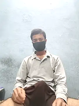 GirlsCrush  online show from October 29, 7:13 pm