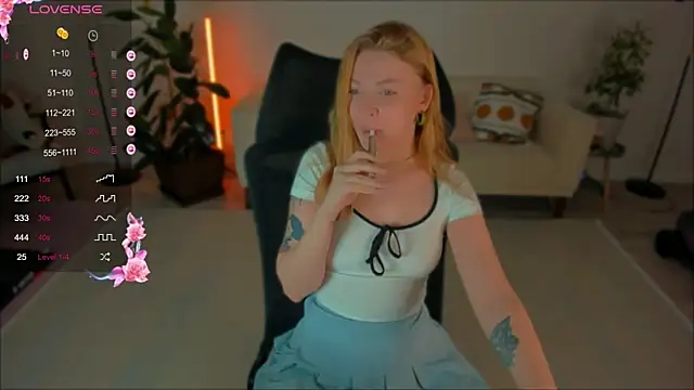 fairy lele online show from April 3, 9:10 pm