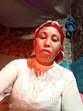 me-cute online show from December 14, 2:22 pm