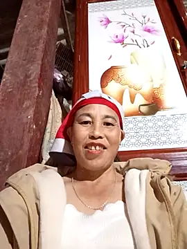 me-cute online show from November 11, 1:06 pm