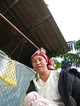 me-cute online show from October 28, 11:14 pm