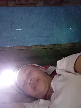 me-cute online show from December 18, 2:10 pm