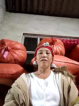 me-cute online show from October 24, 11:31 am