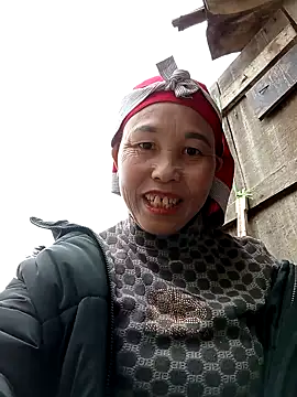 me-cute online show from November 24, 1:38 am