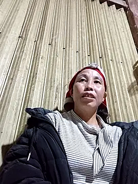 me-cute online show from November 4, 11:47 am