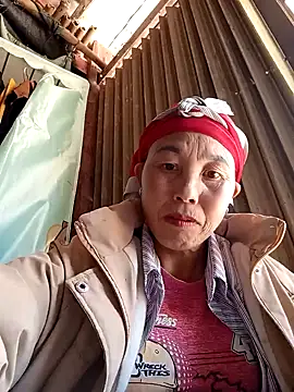 me-cute online show from November 30, 1:28 am