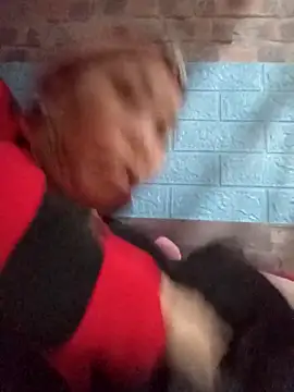 me-cute online show from November 24, 10:10 pm