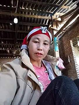 me-cute online show from November 29, 1:17 am