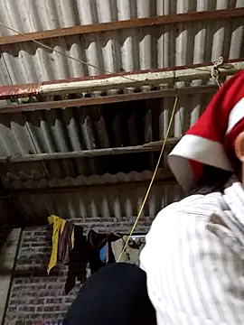 me-cute online show from November 7, 11:37 am