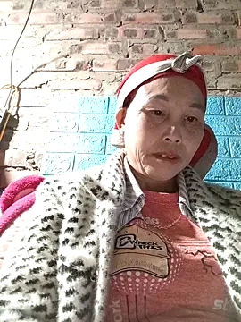 me-cute online show from November 28, 1:11 pm