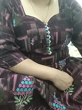 payal 261072  online show from April 4, 3:46 am