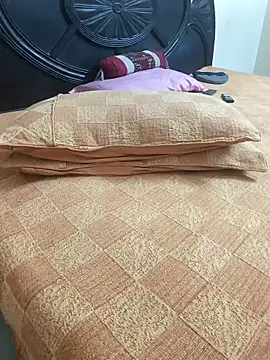 Snapshot of payal_261072_ chatting on November 20, 2:12 am payal 261072 online show from November 20, 2:12 am