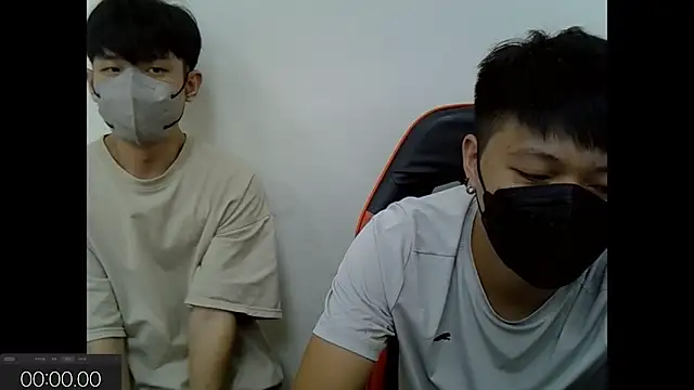 zhu000000 online show from September 11, 4:45 am
