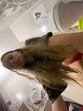 Bloom evl online show from November 8, 6:33 pm