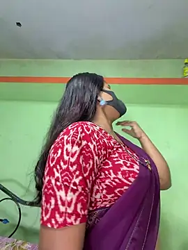 Shneeha le online show from February 17, 4:26 pm