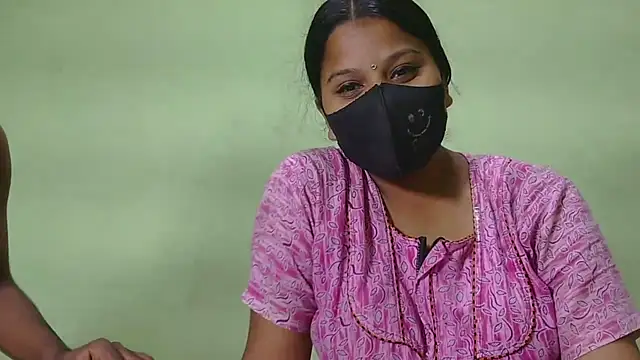 Shneeha le online show from November 6, 10:30 am