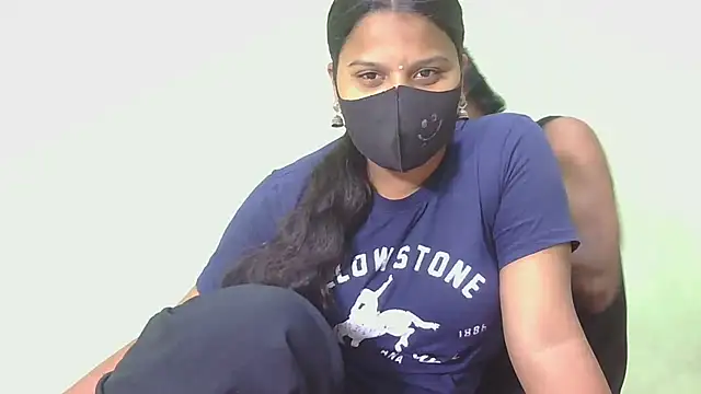 Shneeha le online show from December 14, 8:09 am