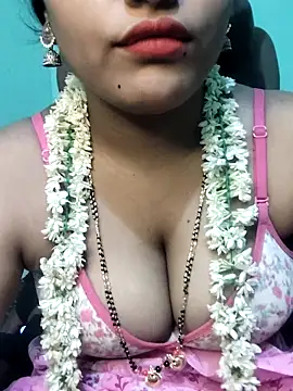 Shneeha le online show from September 9, 4:49 pm