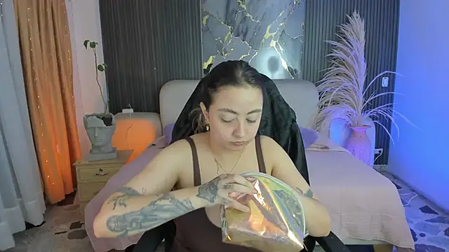 Snapshot of SarahCastro1_ chatting on July 14, 3:55 am SarahCastro1 online show from July 14, 3:55 am
