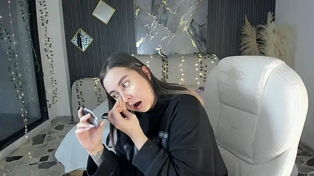 SarahCastro1  online show from January 9, 4:19 am