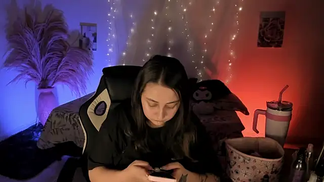 SarahCastro1  online show from May 8, 11:08 pm
