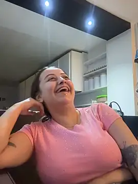 Snapshot of SarahCastro1_ chatting on July 10, 3:50 am SarahCastro1 online show from July 10, 3:50 am