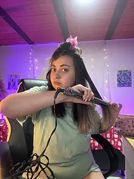 SarahCastro1  online show from May 16, 12:42 am