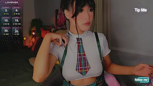 Snapshot of Kami_Lee_XO chatting on October 9, 6:08 pm Kami Lee XO online show from October 9, 6:08 pm
