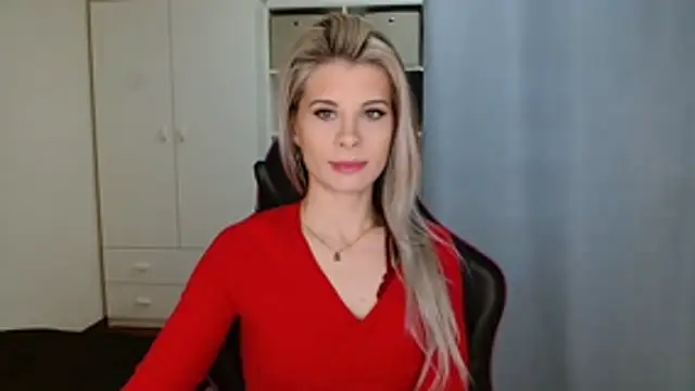 KristineGlow online show from March 1, 8:14 am