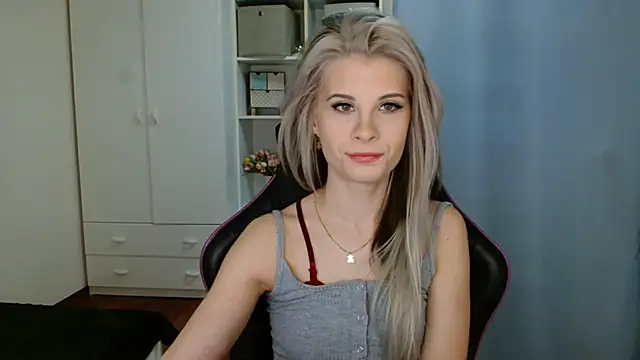 KristineGlow online show from March 24, 7:08 am