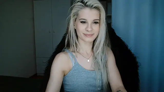 KristineGlow online show from June 24, 6:50 pm
