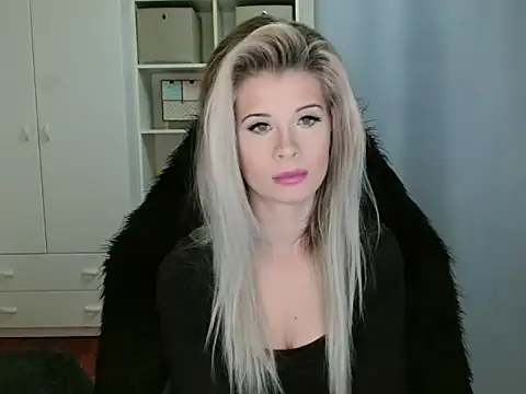 KristineGlow online show from November 21, 7:07 am