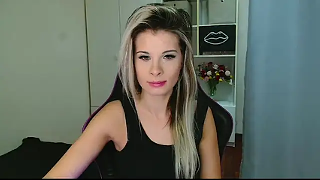 KristineGlow online show from January 12, 7:26 am