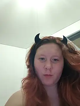 MiaKissy online show from October 28, 6:12 am