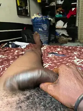 BBC Sweet boy online show from April 21, 11:28 am