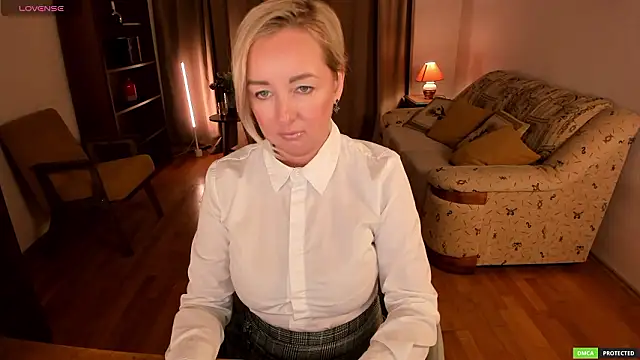 sexmom8 online show from March 14, 2:56 pm