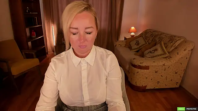 sexmom8 online show from June 15, 10:37 am