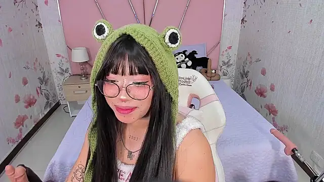 SafiroAgataaa online show from November 27, 2:01 am