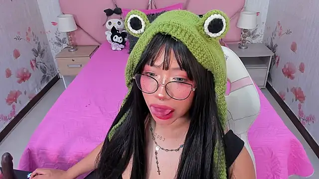 SafiroAgataaa online show from October 26, 8:26 am