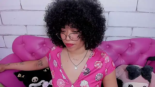 SafiroAgataaa online show from January 9, 12:12 pm